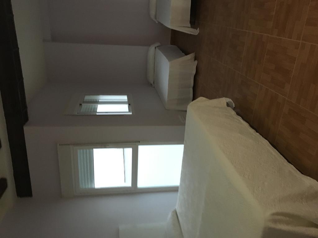 Kirei Apartment San Vicente บาเลนเซีย ภายนอก รูปภาพ