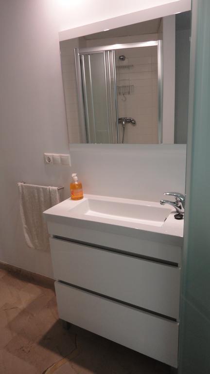 Kirei Apartment San Vicente บาเลนเซีย ภายนอก รูปภาพ